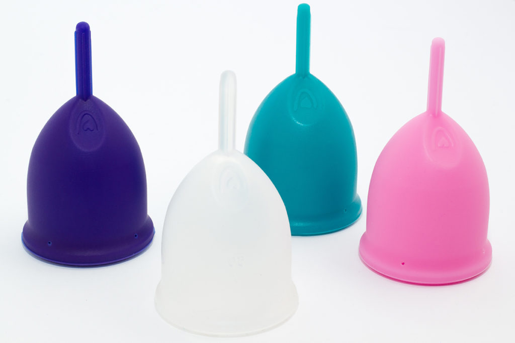 Novo Coletor Menstrual Violeta Cup. Conheça essa novidade! 4 violeta cup cores 1 1024x683 1