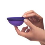 violeta discomenstrual poses4