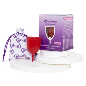 Meu fluxo menstrual é muito intenso. O que devo usar? 7 coletor menstrual violeta cup 2